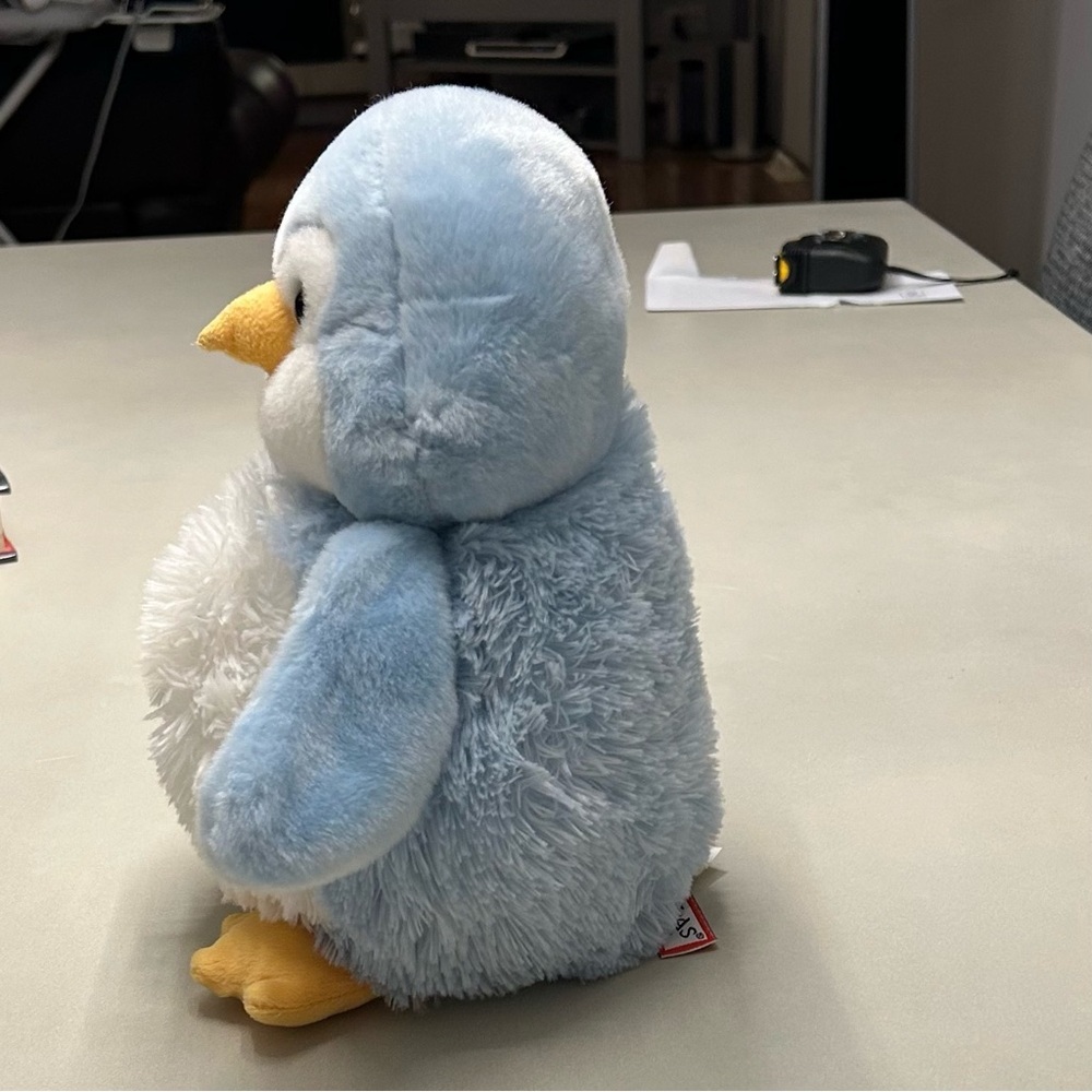 Squibbles Penguin Puff ,light blue and white
By Douglas - Picture 3 of 5